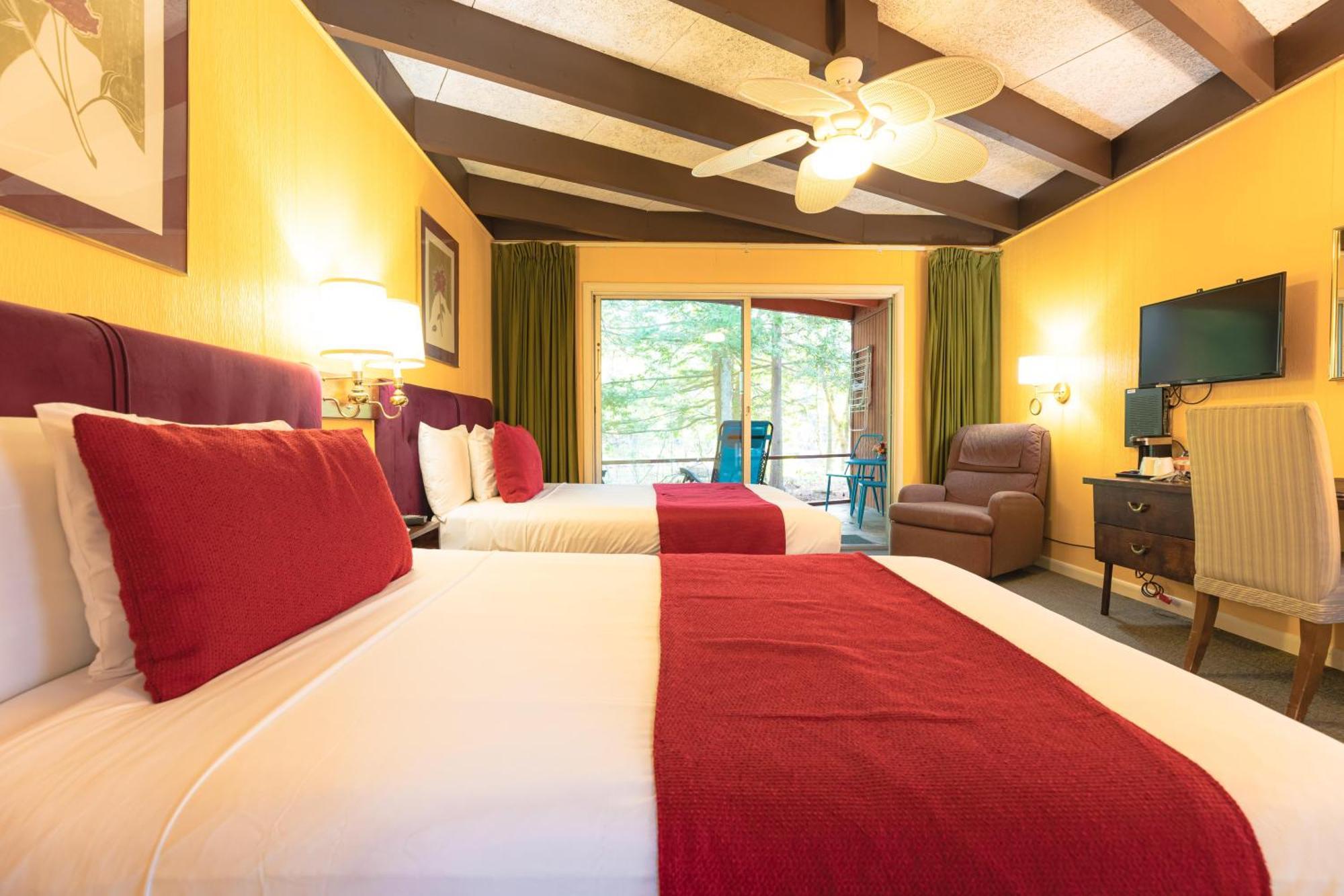 Motel Long Lake And Cottages Ruang foto
