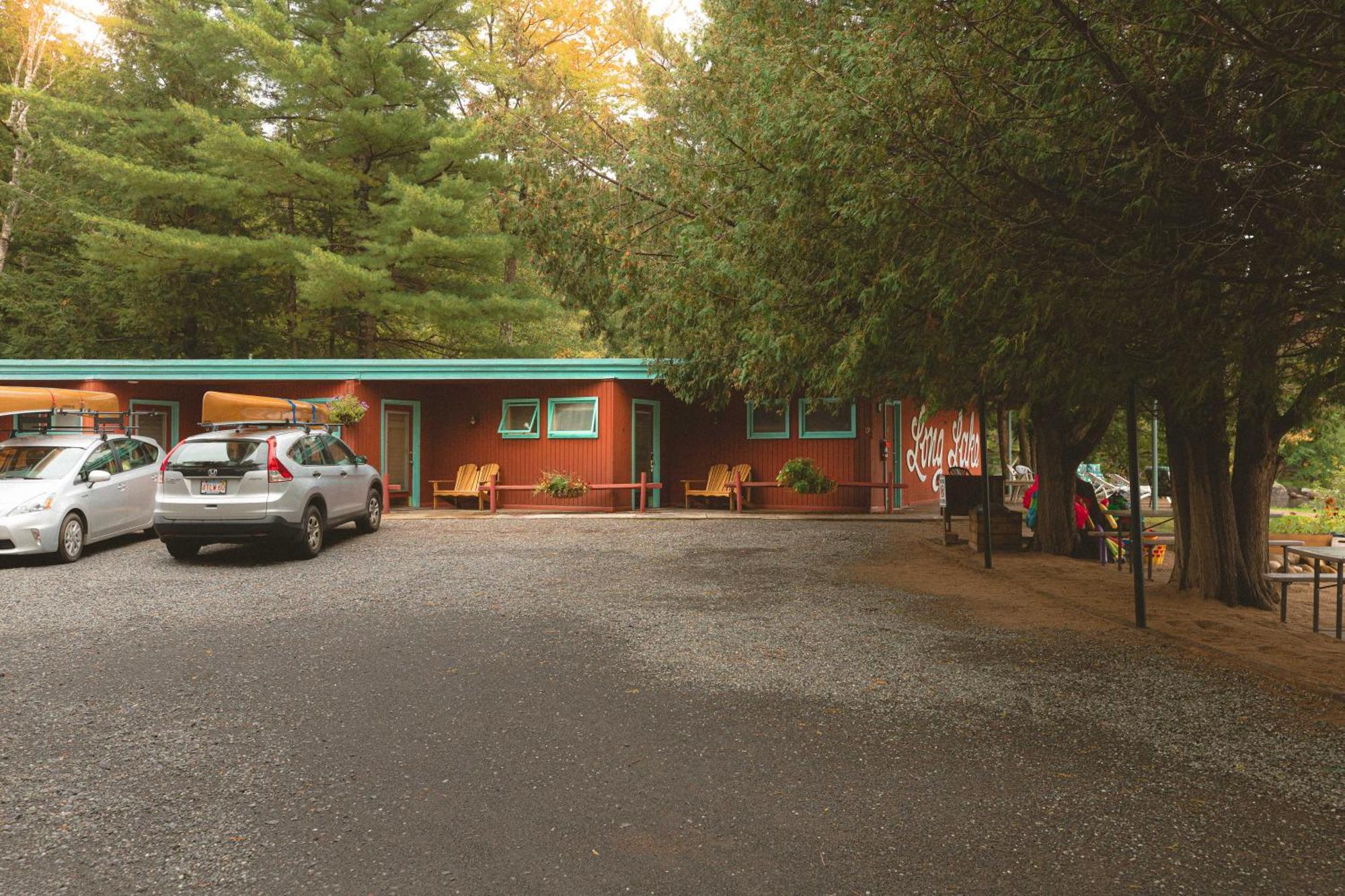 Motel Long Lake And Cottages Ruang foto