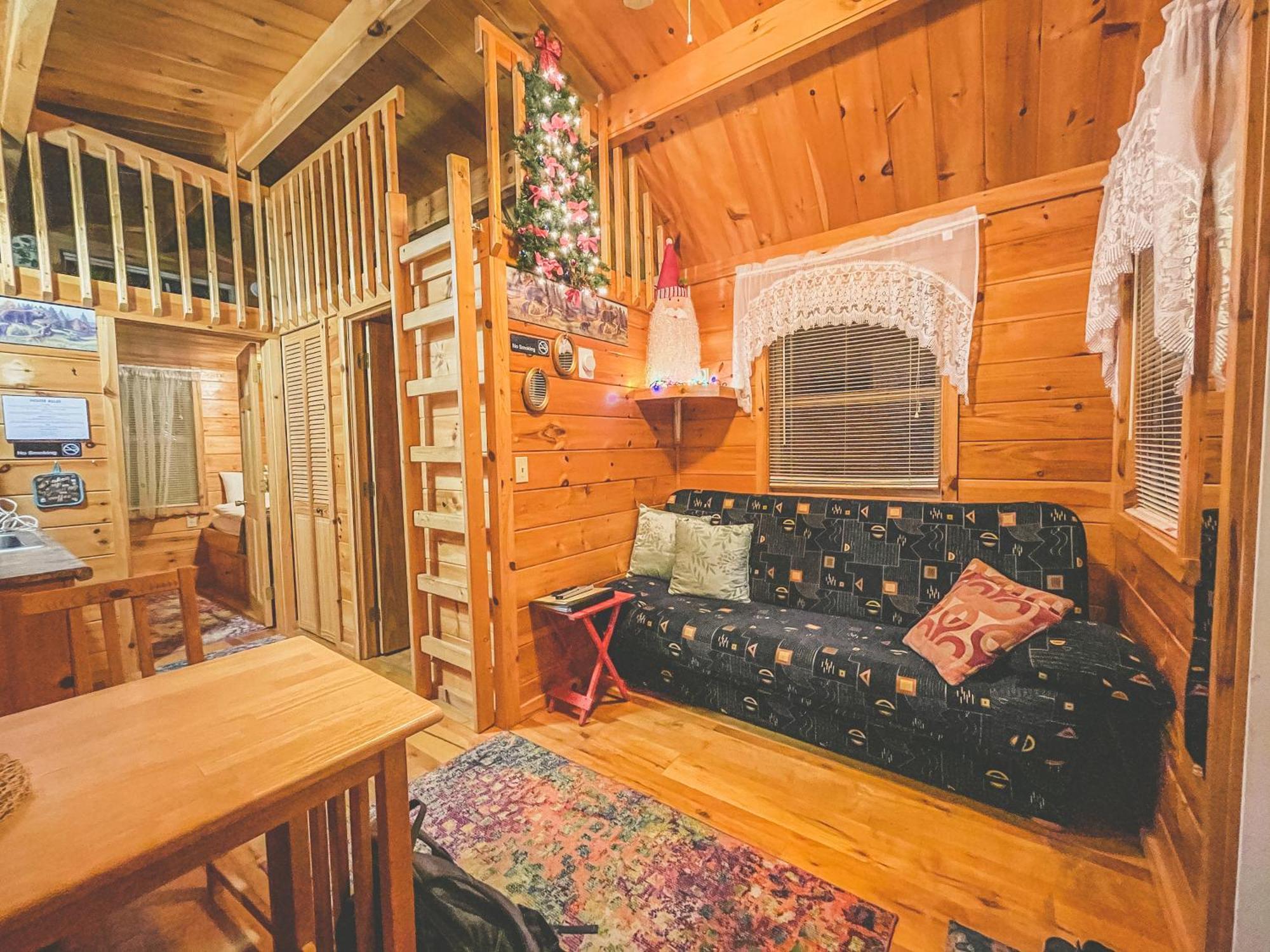 Motel Long Lake And Cottages Ruang foto