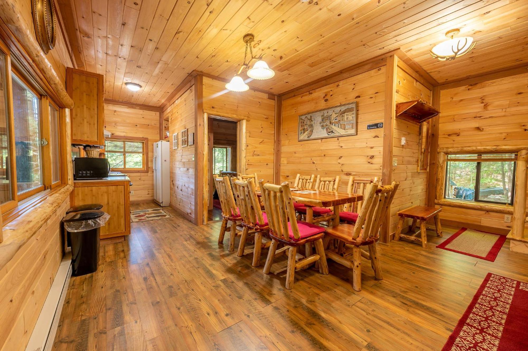 Motel Long Lake And Cottages Bagian luar foto