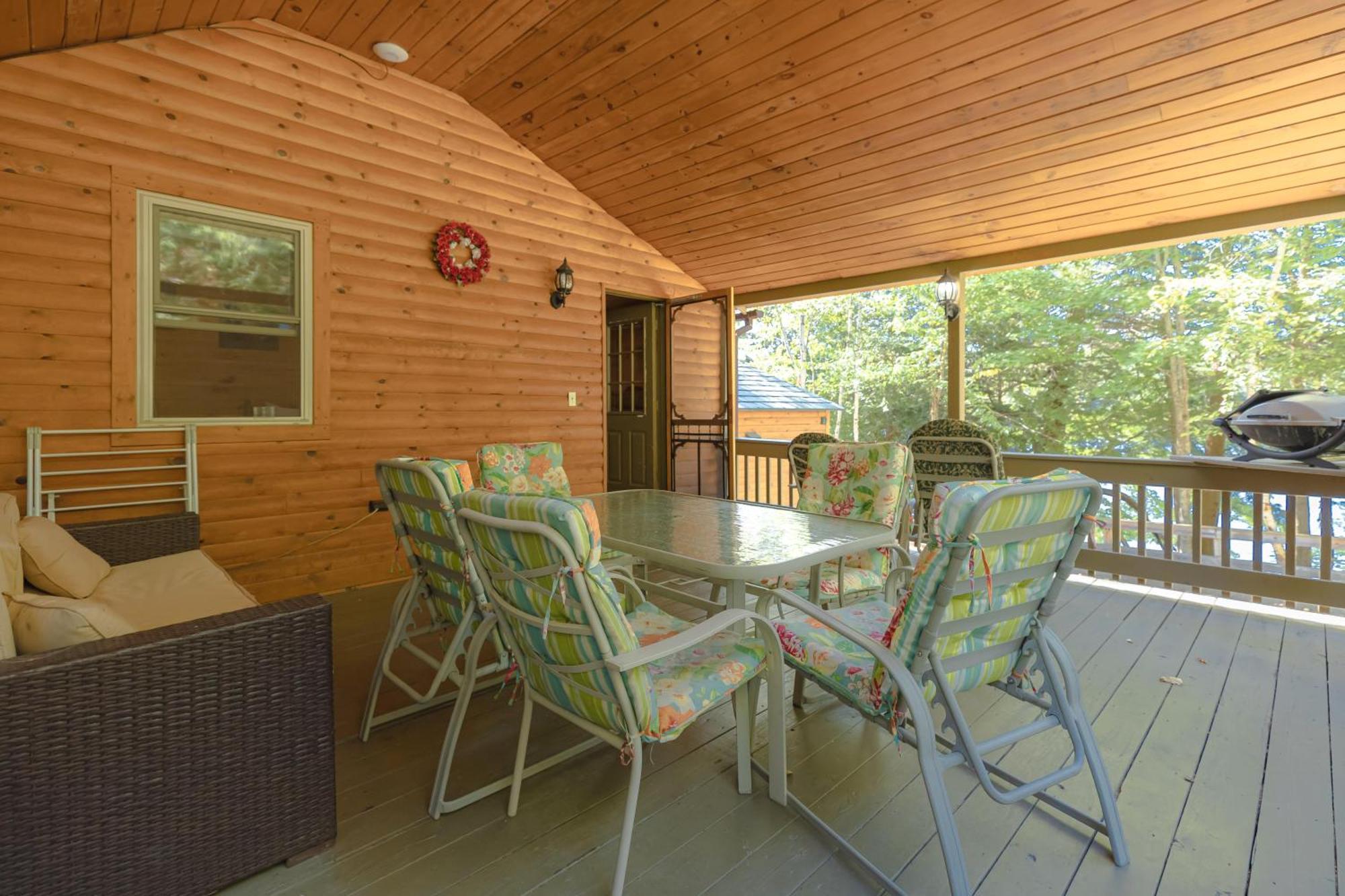 Motel Long Lake And Cottages Bagian luar foto