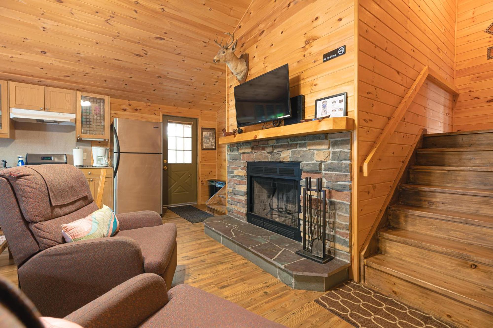 Motel Long Lake And Cottages Bagian luar foto