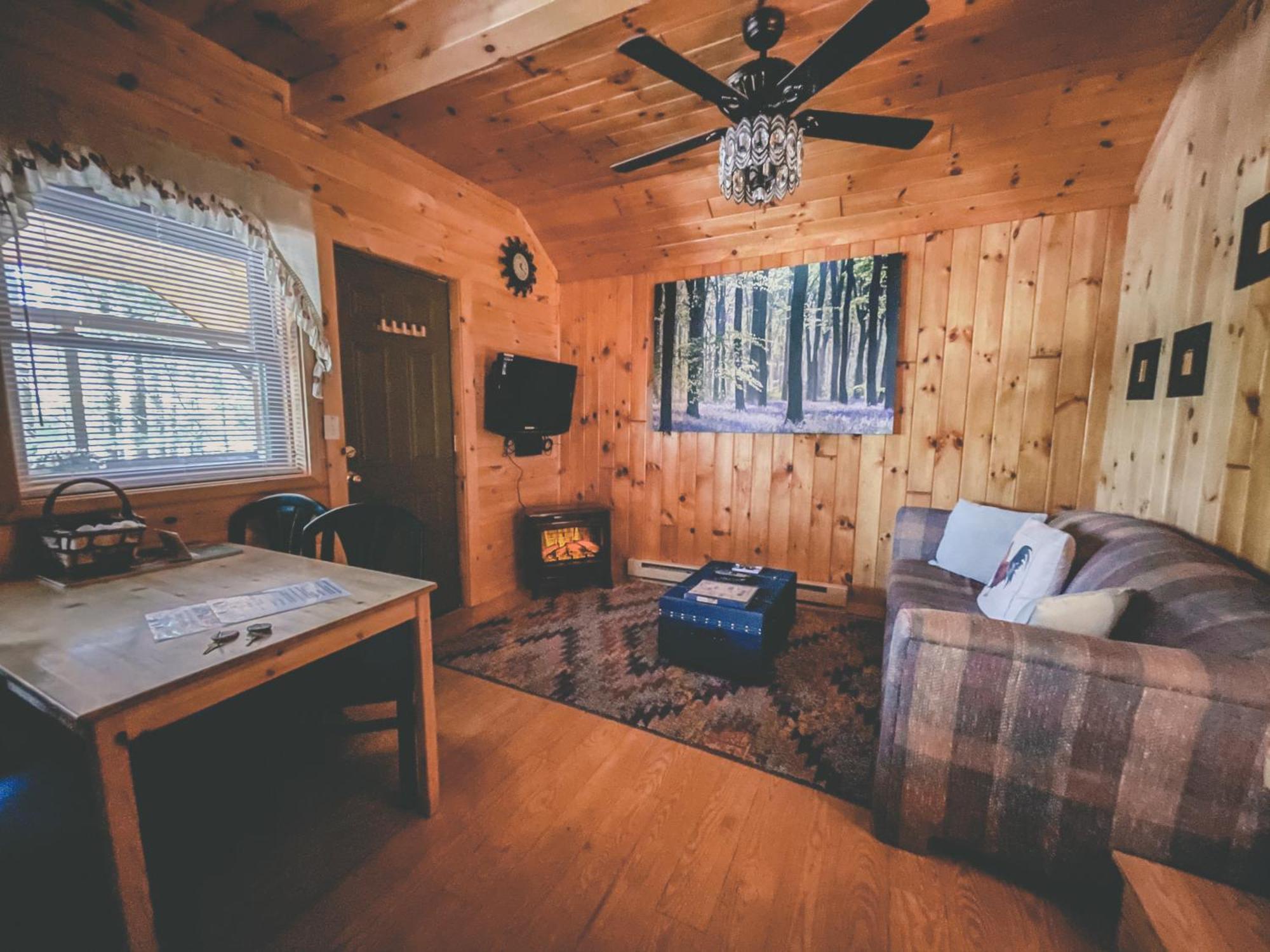 Motel Long Lake And Cottages Ruang foto